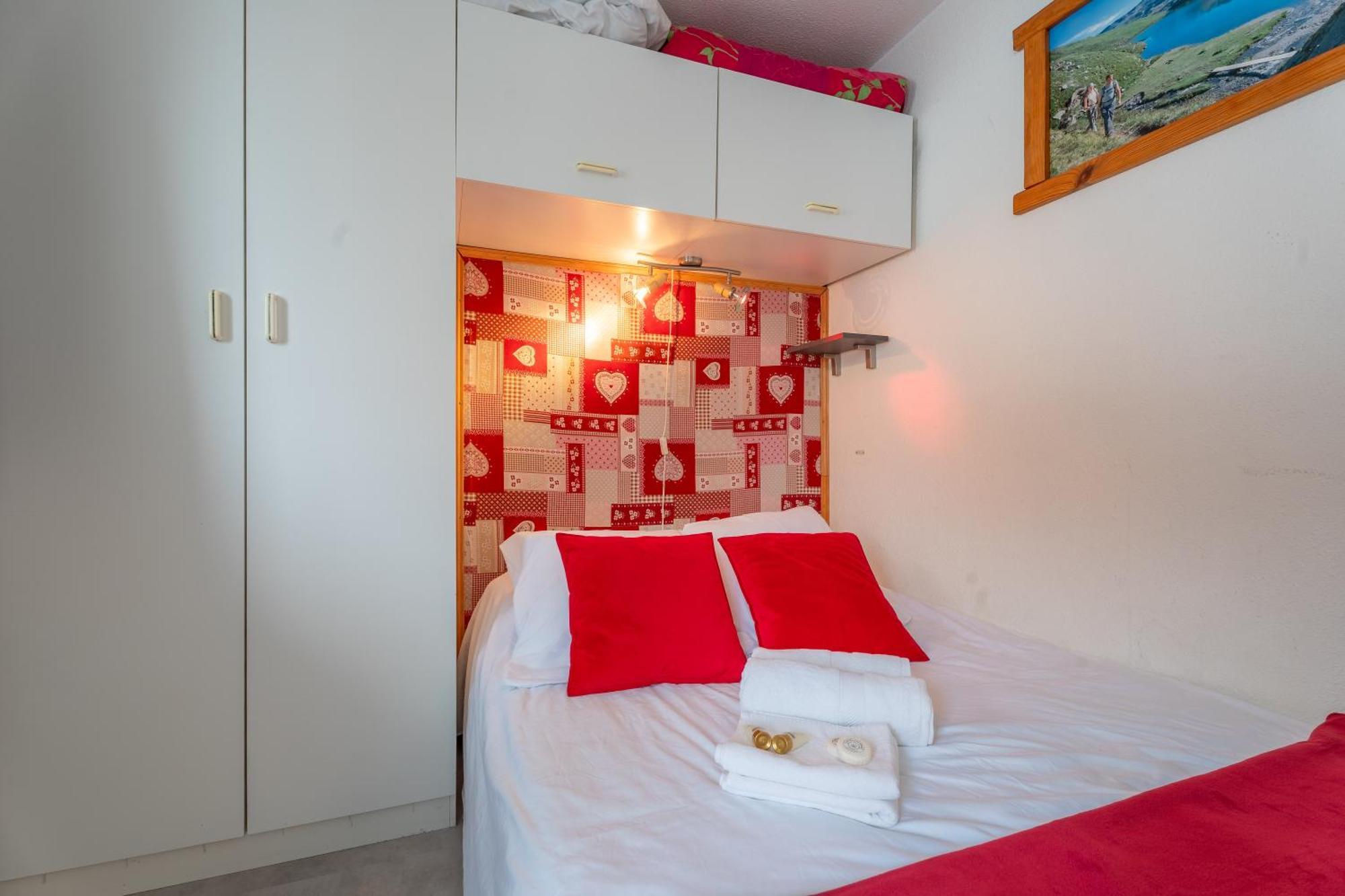 Apartment In-out - Heart Of Superb Apartment, Wifi 524 Val Thorens