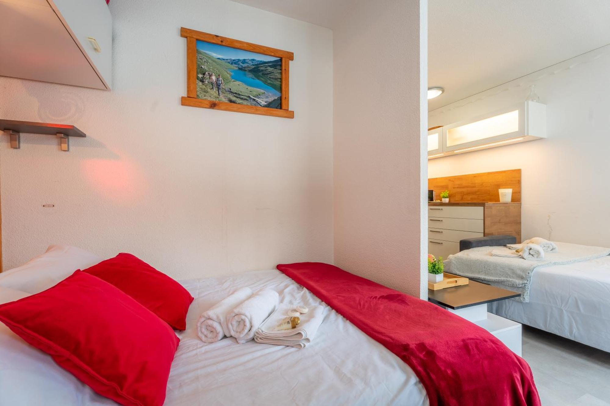 In-out - Heart Of Superb Apartment, Wifi 524 * Val Thorens
